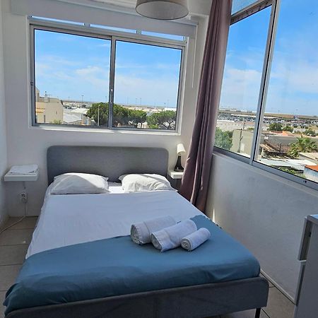 Blife Marya Private Rooms - Airport Stay Distretto di Distretto di Faro Camera foto