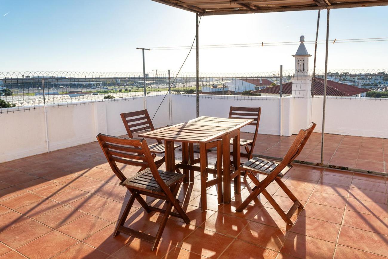 Blife Marya Private Rooms - Airport Stay Distretto di Distretto di Faro Esterno foto