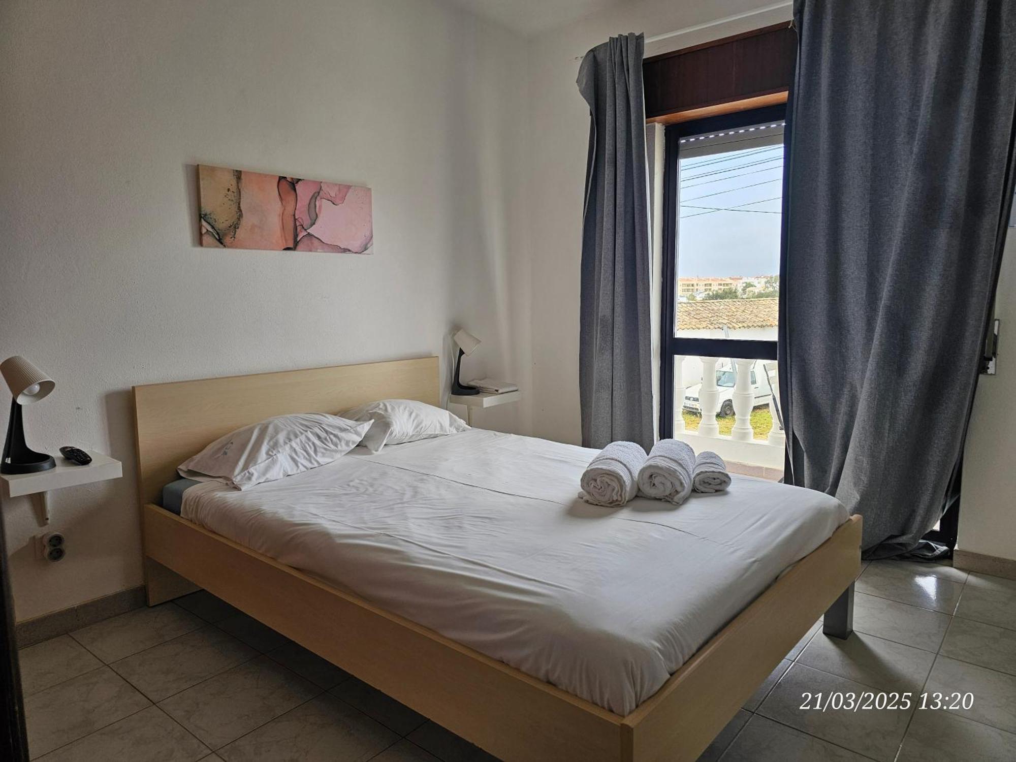 Blife Marya Private Rooms - Airport Stay Distretto di Distretto di Faro Camera foto